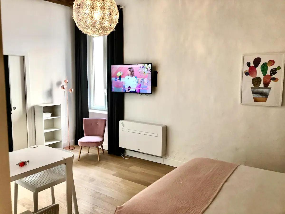 Design Suite Vieux Port Appartement Tout Equipe Climatise Marseille Exterior photo