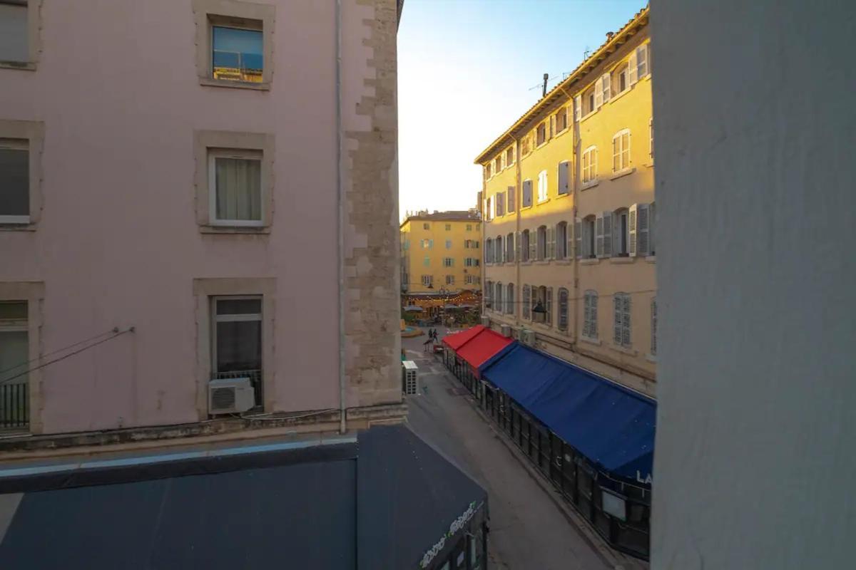 Design Suite Vieux Port Appartement Tout Equipe Climatise Marseille Exterior photo