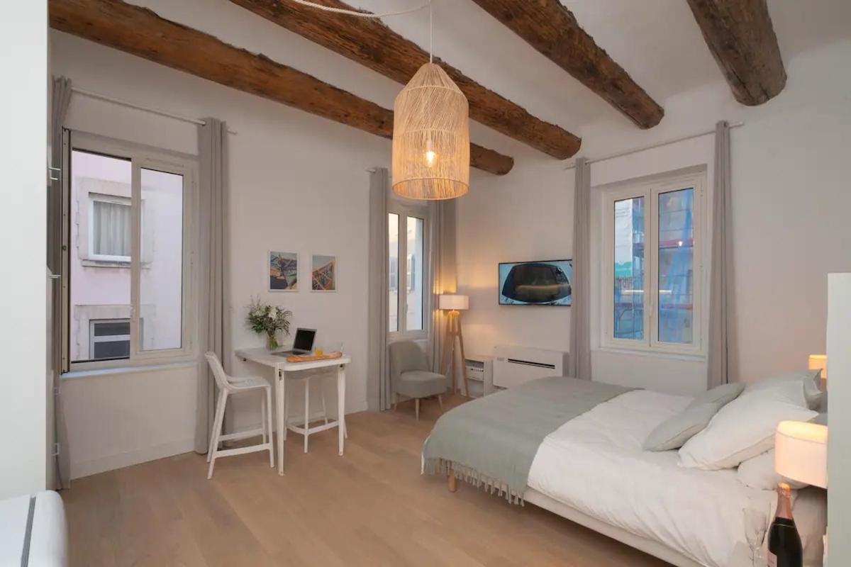 Design Suite Vieux Port Appartement Tout Equipe Climatise Marseille Exterior photo